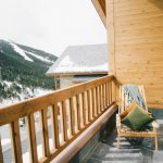 Campa ensam i skogen
